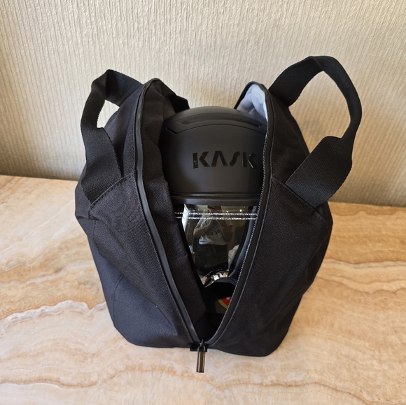 KASK Shadow Visor ski or snowboard $590 - Picture 8 of 17